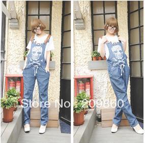 [Free shipping] Fashion maternity clothes loose letters skeleton denim overalls