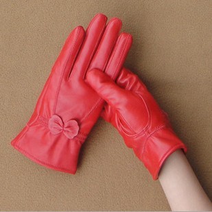 Free shipping  Fashion RED Genuine Leather Glove for Ladies Made byTOP Grade Lamb/Sheep  Gift box packing