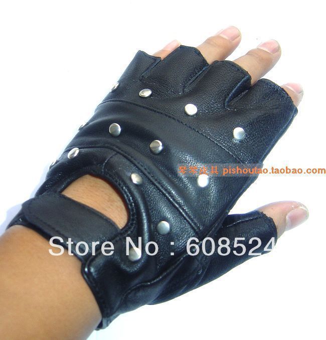 Free shipping fashion rivet genuine leather half finger gloves hip-hop gloves q002 wholesale
