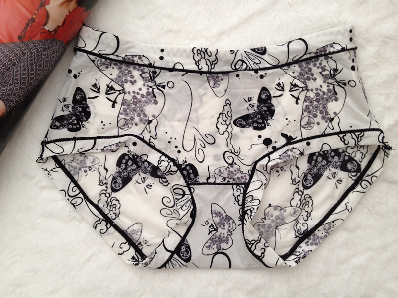 free shipping Fashion viscose lady's  butterfly  panties briefs underwear DFF
