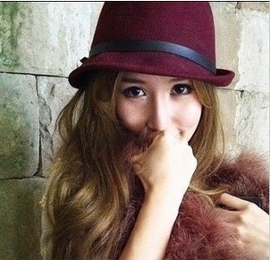 free shipping Fashion Wine red wool fedoras jazz hat female autumn and winter roll-up hem me