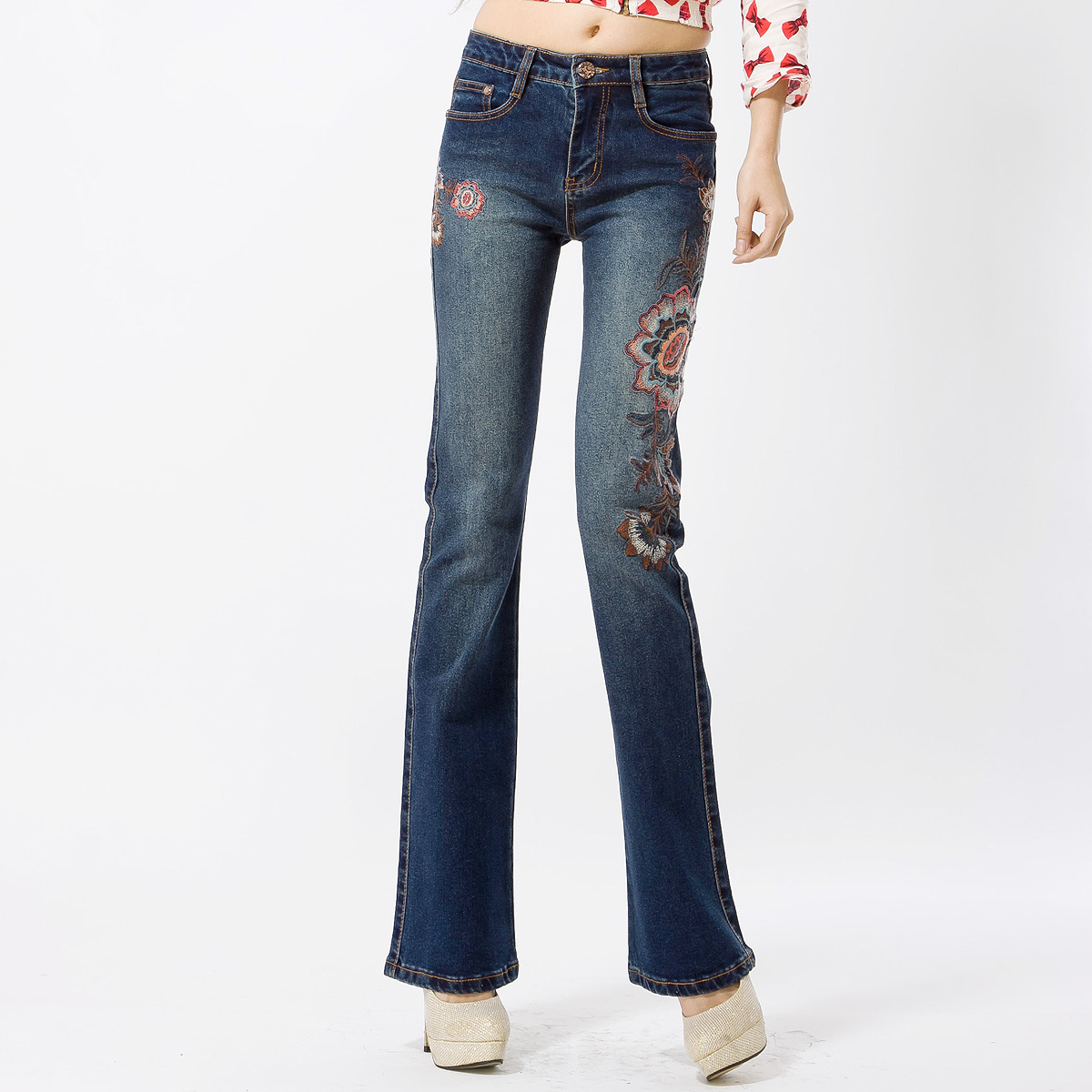 Free Shipping female retro hole butt-lifting jeans roll up lumbar code cowboy elastic embroidery embroidery weila pants3 - 3111