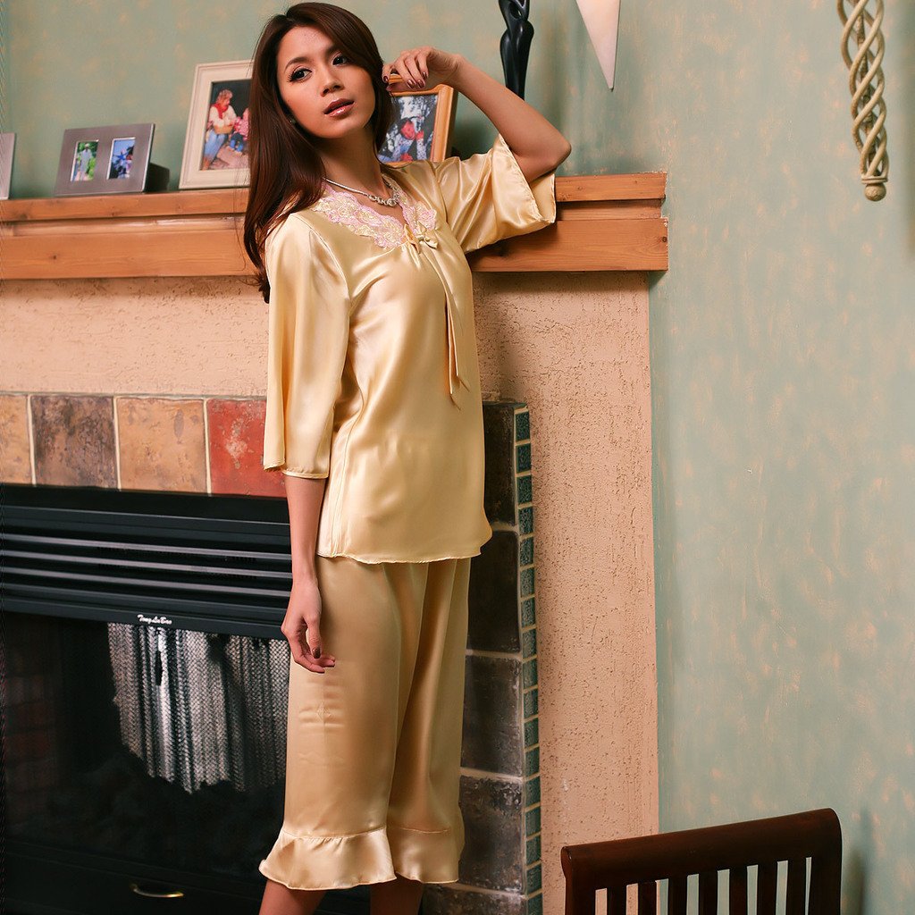 free shipping Fresh charming embroidery lace half sleeve silk sleepwear pajama pants twinset women's summer lounge