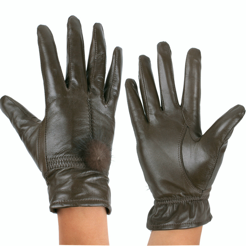 Free shipping Gold medal 800 women's genuine leather gloves mink hair ball short design thermal plus velvet sheepskin gloves