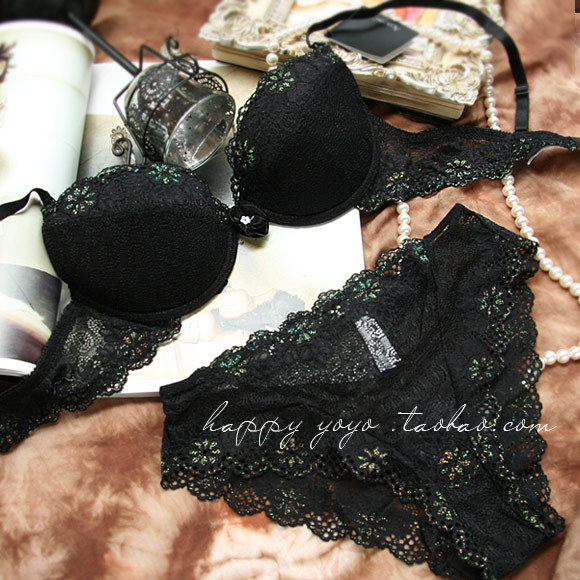 Free shipping  high quality Black exquisite multicolour gold lace sex cute  bra set underwear 32bc 34b 36bc 38b