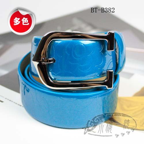 Free shipping high-quality Sliver Pin Buckle Women Patent Leather Flower Embossed Belt fashion ladies belts vBT-B382v