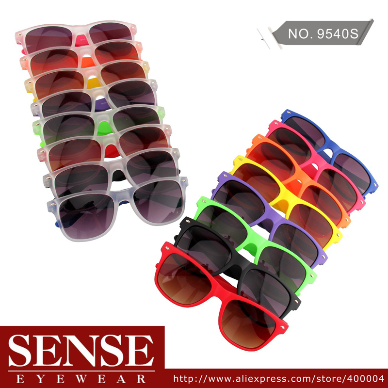 Free Shipping Hot Sale 16 Colors 2012 Fashion Colorful High Quality Plastic Sunglasses Men Woman Brands For Wholesale