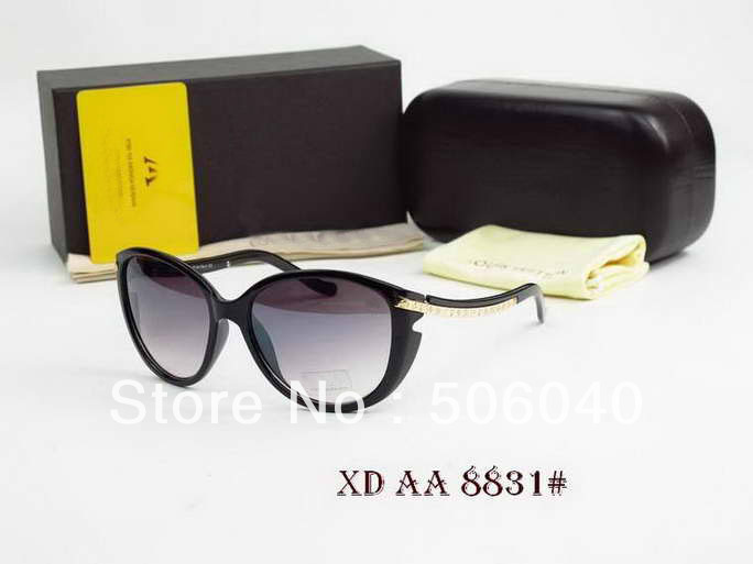 Free shipping hot sale glasses/black sunglasses/woman and men sunglasses/classic style wholesale 1pcs/lot