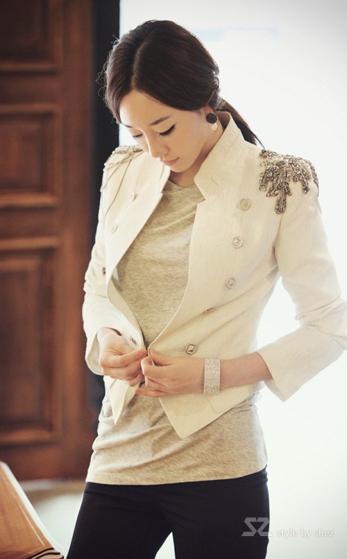 Free shipping hot selling fashion studded blazer jacket women with epaulets, white, women jacket and blazer, size S, M, L