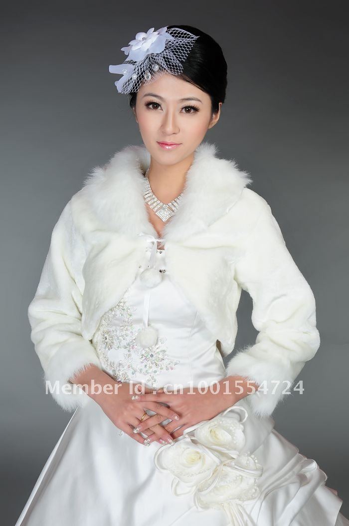 Free shipping  In stock Exquisite Sexy Ivory Fur Long sleeves Bridal Winter Jackets Brida Wraps Wedding Accessories