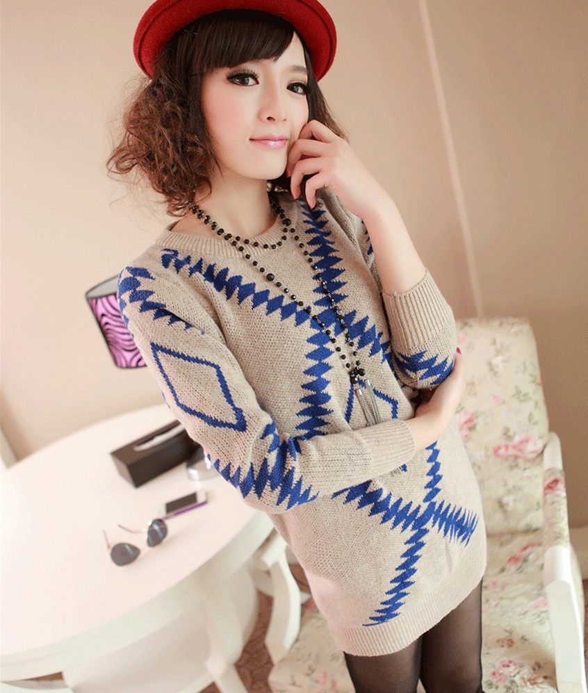 Free shipping, Japanese Style , 2012 popular Geometric patterns loose Sweater women pullovers sweater, black red 2 colors F size