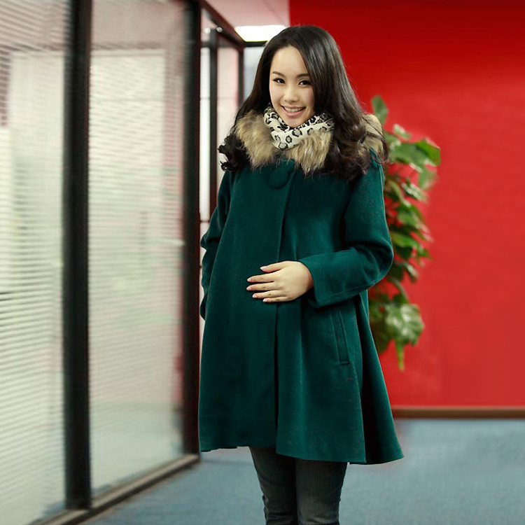 Free shipping  maternity clothing autumn and winter thermal maternity wadded jacket hooded raccoon fur maternity overcoat 96579
