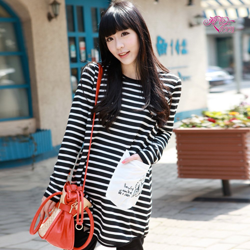 Free Shipping Maternity clothing maternity sweatshirt classic stripe maternity top large pocket print paragraph hm8009