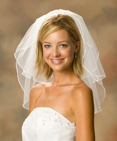 Free Shipping Mic White Two-Layer Ribbon Edge Wedding Veils  With Comb A082802