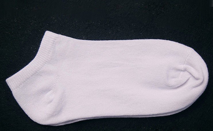 Free shipping !!!  New 2012 hot sale Men and Women Fashion Combed pure white absorb sweat sports 100% cotton ship ankle socks