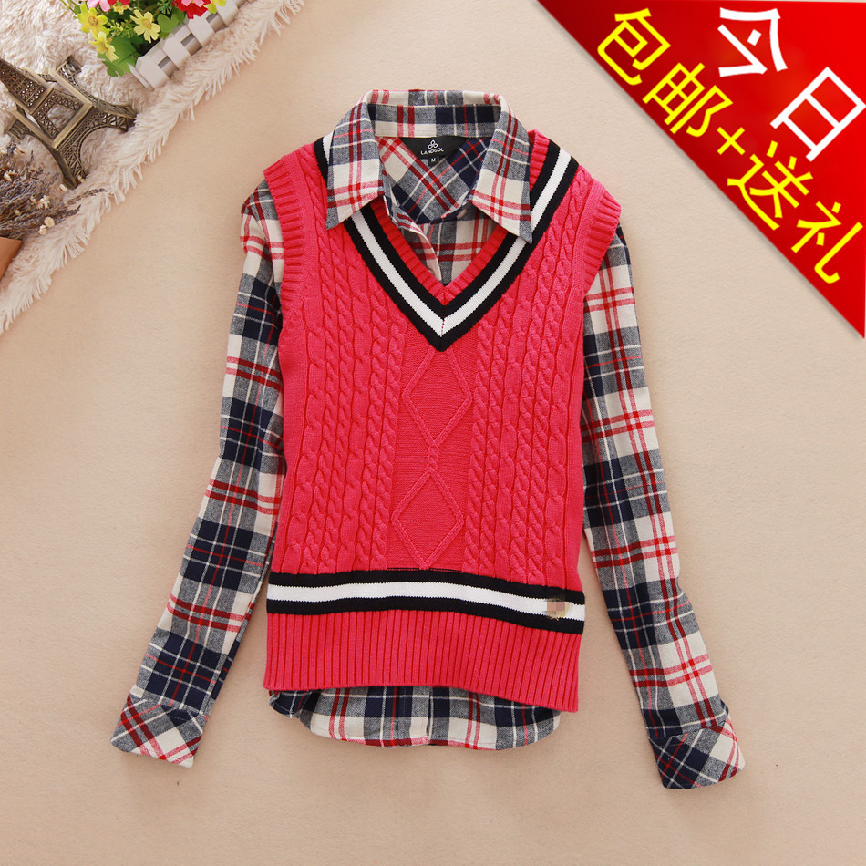 Free shipping New arrival 2013 preppy style V-neck women's slim sweater wool waistcoat small vest