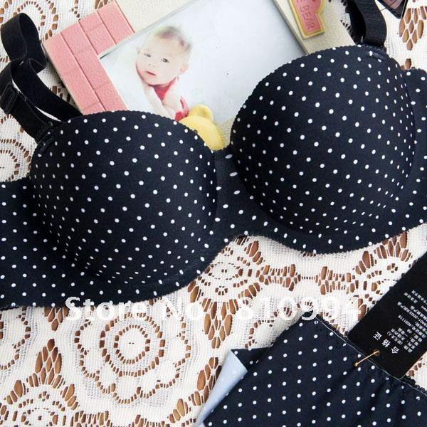 free shipping new arrival one piece seamless bra set hot sale women's bra and panty set ladies' underwear wholesale&retail