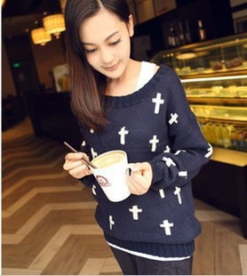 Free shipping  new autumn  cross  o-neck casual long-sleeved knit sweater/women's sweaters/Wholesale/Retail
