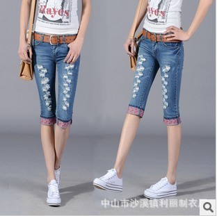 Free shipping new fashion wowemwear  jeans pants in 5 minutes of pants cuffed jeans wholesale han edition cowboy fashion