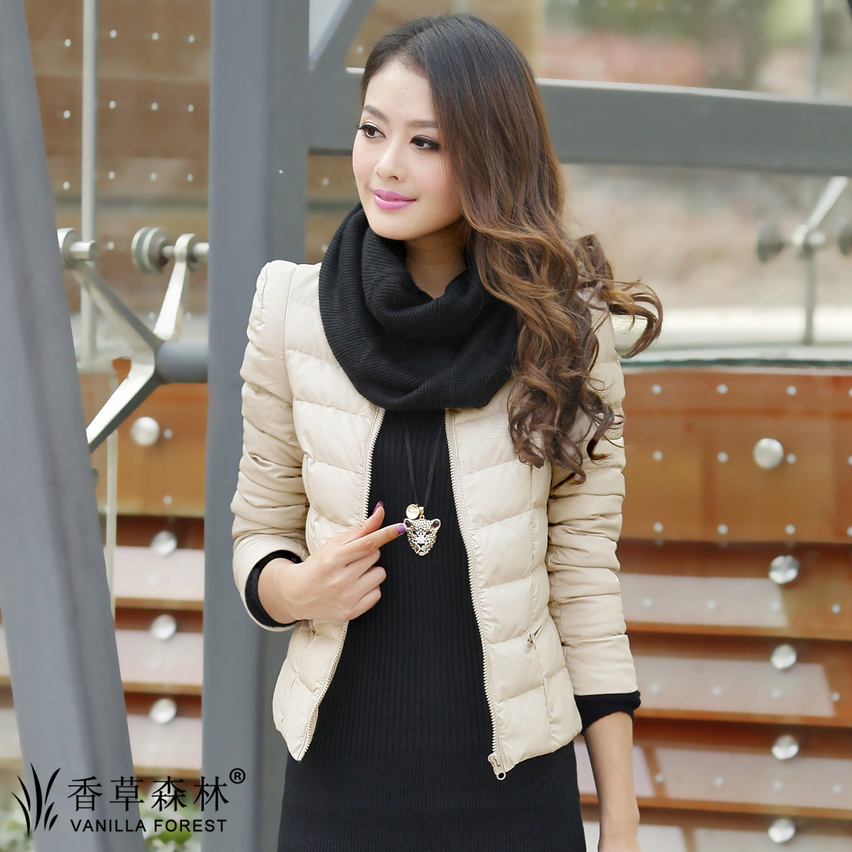 Free Shipping Outerwear female PU small wadded jacket women's cotton-padded jacket female short design winter scarf vanilla