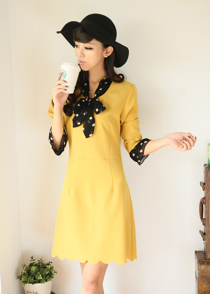 Free Shipping  Qian Yi 1083 yellow  Black Fashion Women temperament dot splicing Causal  Big size Dress L XL XXL XXXL