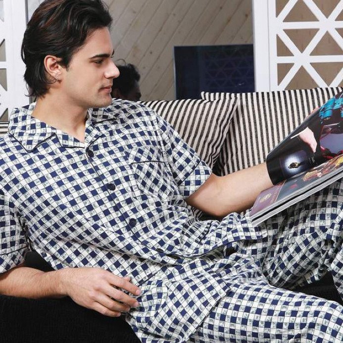 Free  shipping!Quality summer male casual sleepwear !men's short sleeve length pants !pure cotton lounge set!Wholesale!