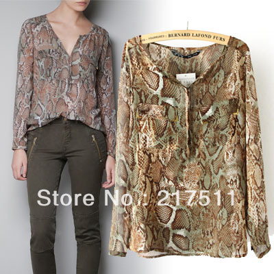 Free Shipping R106 Vogue European Street Wild Snake Pattern Printing Little Button Closure V-neck Chiffon Loose Blouse
