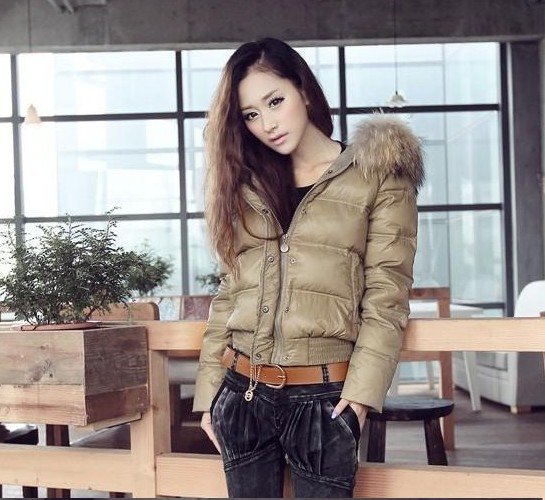 free shipping ! Raccoon wool heavy hair collar woman short style down jacket