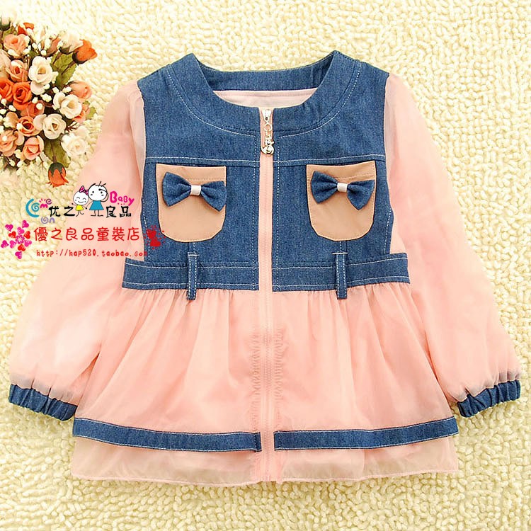 FREE SHIPPING! Recovers the outerwear children's clothing female child spring 2013 child baby trench denim jacket cardigan fresh
