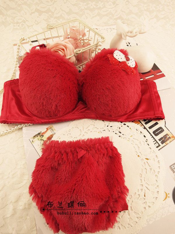 Free shipping Red . plush underwear 3 breasted bra set push up sexy shaggier underwear set