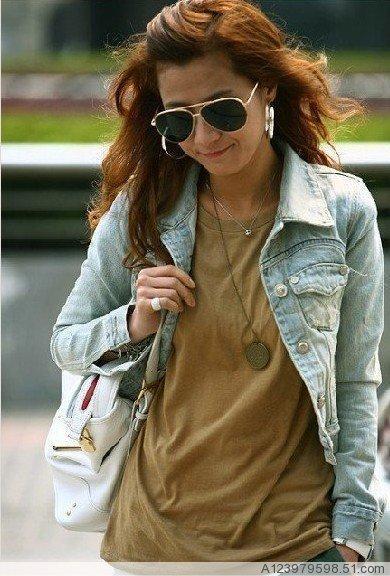 free shipping Retail 2013 09 spring and summer light blue distrressed denim top excellent vivi magazine big c 806