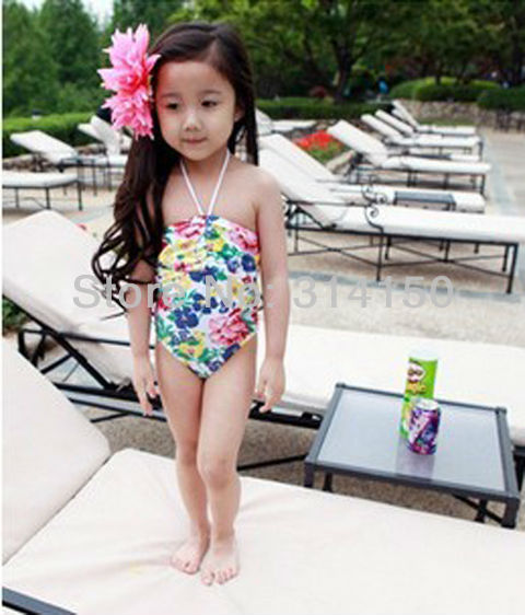 FREE SHIPPING-sale baby girl 2pcs sets bikini Swimwear Beautiful flower beachwear Girls bathing suit kids swimsuit 5sets/lot