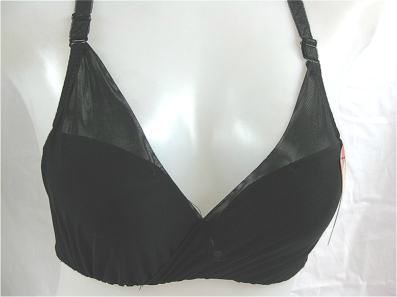Free shipping Sexy charm bra deep V-neck women's 3 breasted underwear fashion bra big bust