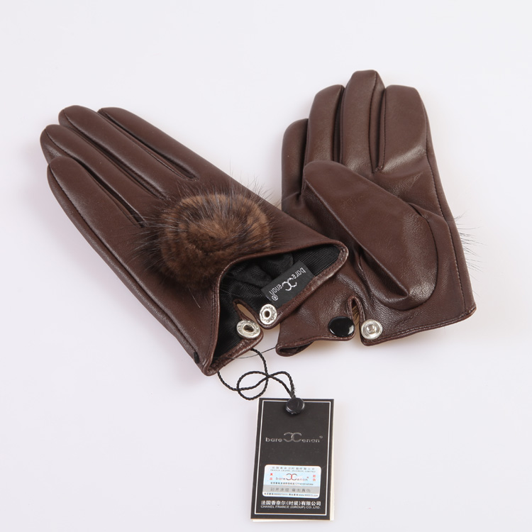 FREE SHIPPING Sheepskin gloves female fashion thermal women's disk flowers genuine leather short design