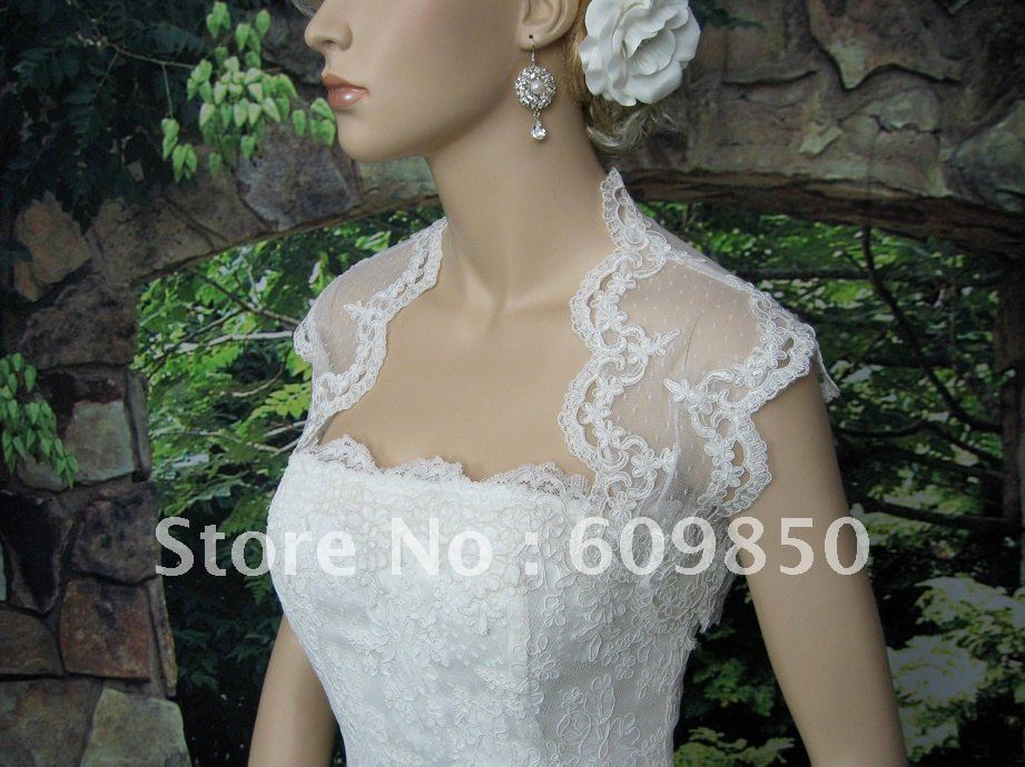 Free shipping short  sleeve   white lace attractive bridal wedding jacket