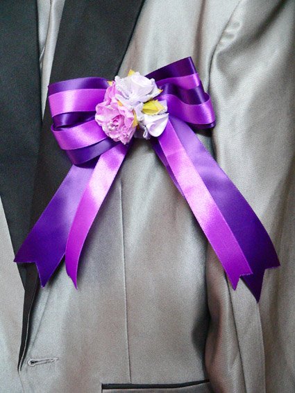 Free shipping, silk riband Bridal Bridesmaid Bouquets, Groom Groomsmen Fathers Boutonnieres, Mothers Corsages,purple