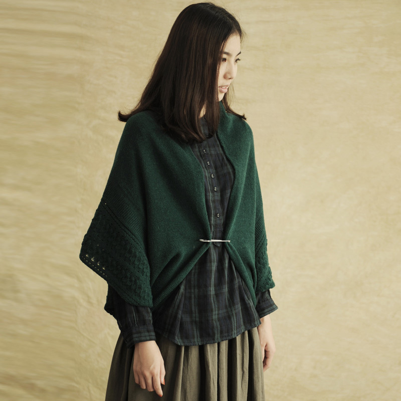 Free Shipping Souline cutout decorative pattern loose cape cardigan sl2195