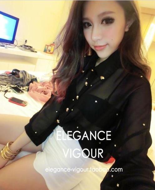 free shipping sparkling diamond gold skull buttons beading short-sleeve chiffon loose shirt - shirts046