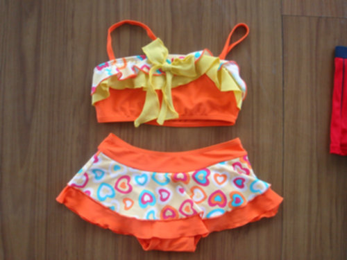 Free shipping Split skirt girl female child cartoon swimwear