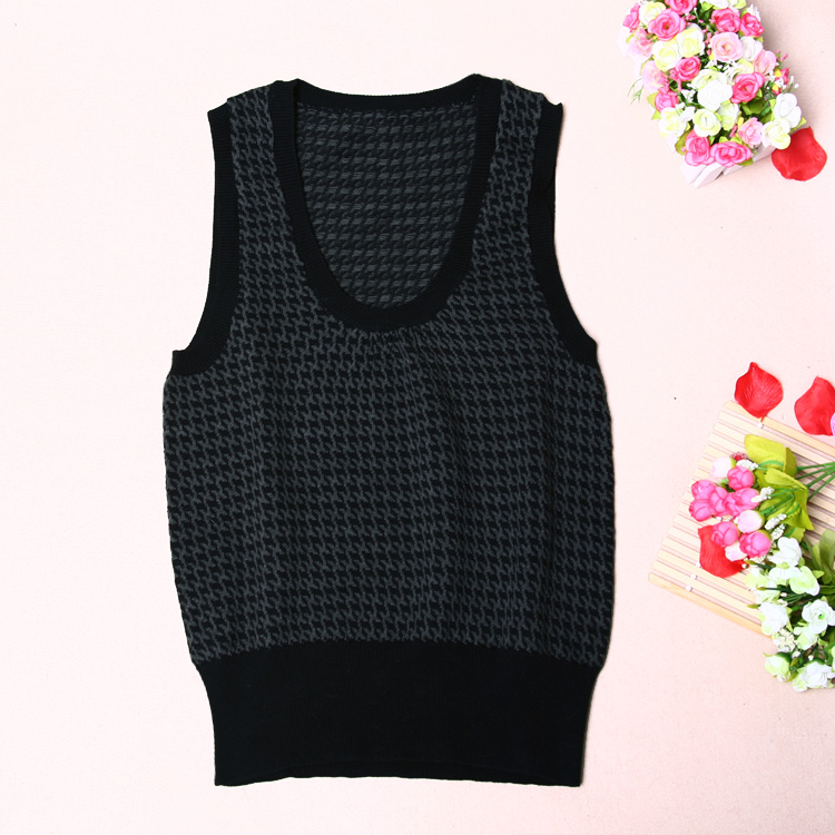 free shipping ~ spring and autumn o-neck sleeveless vest pullover knitted sweater d299 0.15kg