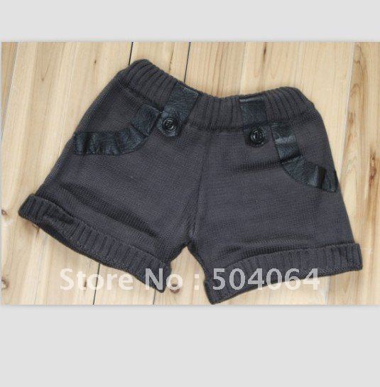 Free  Shipping    Stylish Fake Pocket Decorated Knit Shorts Grey  WD12091915-2