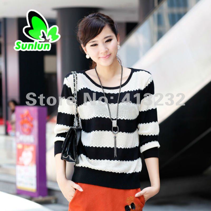 Free Shipping Sunlun Fantasy Zone Ladies' Fashion Leisure Width Striped Long-sleeved Sweater Women Sweater Loose Cardigan