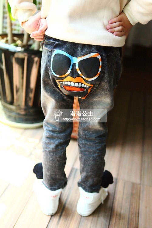 free shipping Super cute after  jeans pants washing the PP Skull Pattern 's boy's jeans children's  trousers clothing wholesale