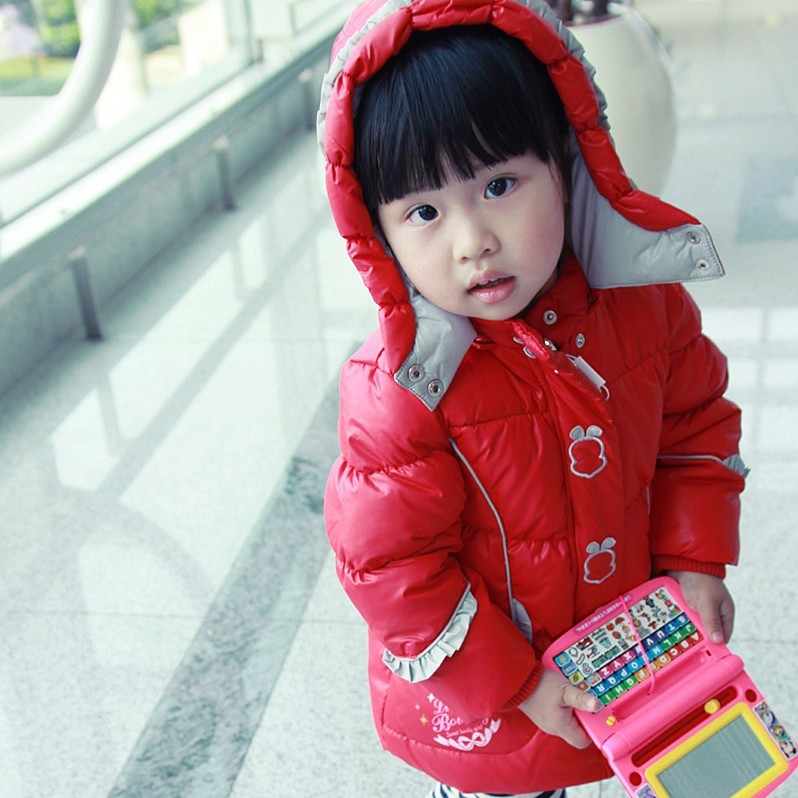 free shipping ! The new girl/children's three-quarter style down jacket red 503