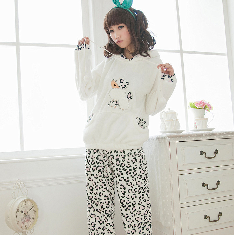 Free Shipping The rascal rabbit coral fleece sleepwear long-sleeve female plus size thickening with a hood set lounge