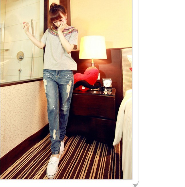 Free shipping The street wind knee Maozhuacao tearing loose jeans cowboy NZ284