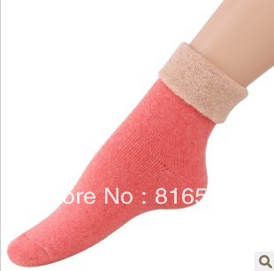 Free shipping The whole loop napped wool socks upset socks color matching flanging rabbit wool stockings warm qiu dong female