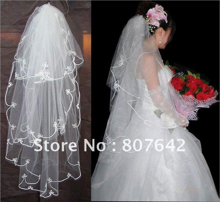 Free shipping Top wholesale price three-layer beige bridal veil/wedding veil/bridal accessories Cathedral 1.1M Sky-V040