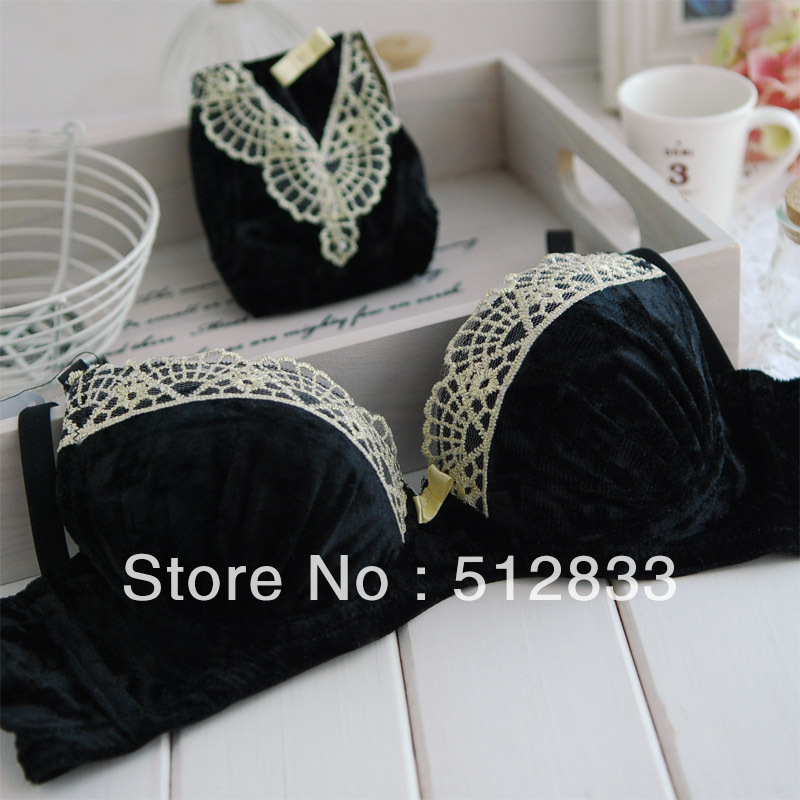 free shipping Vineco vintage velvet underwear sexy laciness elegant underwear bra set Sexy lace ornament