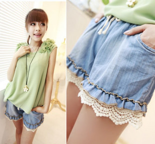 Free Shipping Vivi2012 summer sweet crochet elastic waist denim shorts sweet hot trousers women's 22059